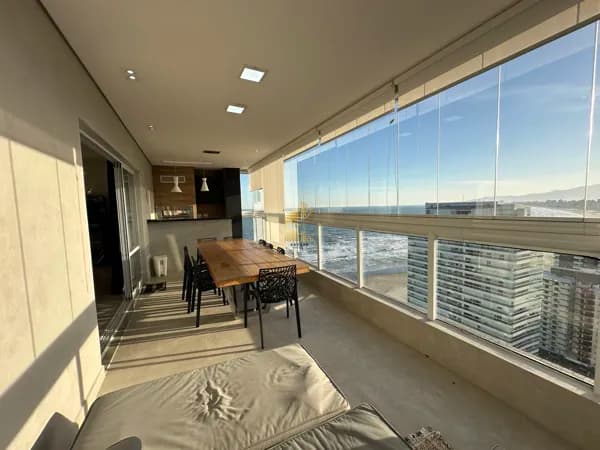 Apartamento em Praia Grande - Canto do Forte