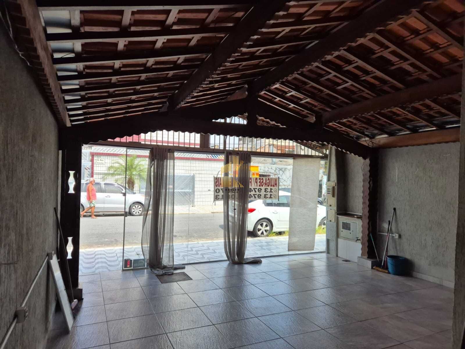vPonto comercial à venda no bairro Tupi em Praia Grande, SP.2 salas com banheiro.