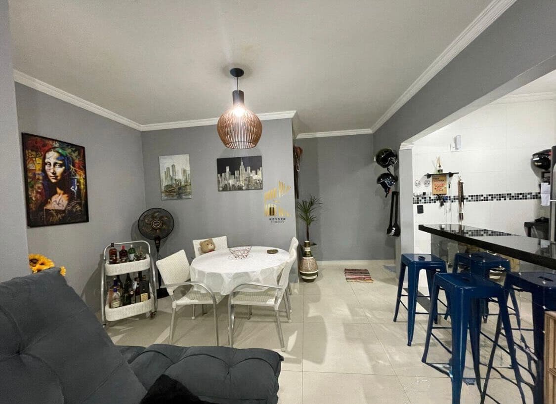 Apartamento 2 dormitórios (1 suíte), varanda gourmet envidraçado, Canto do Forte