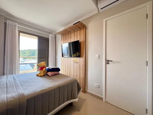Apartamento à venda no bairro Boqueirão em Praia Grande, SP. 2 dormitórios