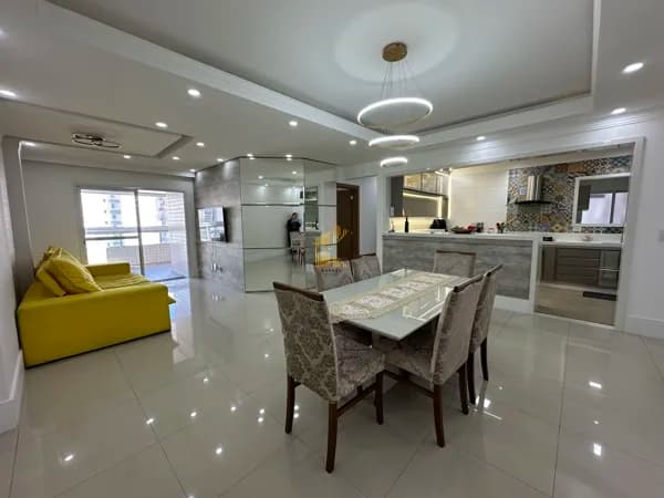 Apartamento em Praia Grande - Guilhermina