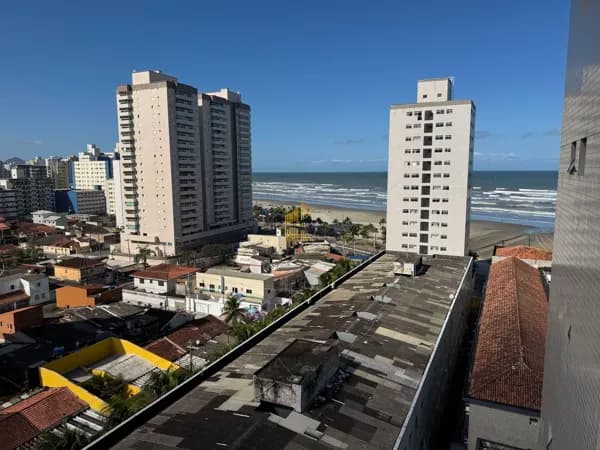 Apartamento vista mar, 2 dormitorios sendo 1 suite, 1 vaga, mirim