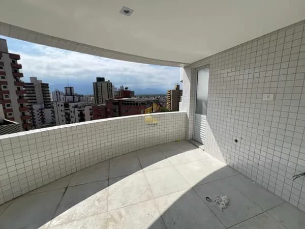 Apartamento à venda no bairro Tupi em Praia Grande, SP. 3 dormitórios sendo 2 suítes.