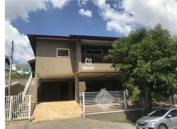 Casa com 4 suítes à venda na Nova Gardênia em Atibaia/SP