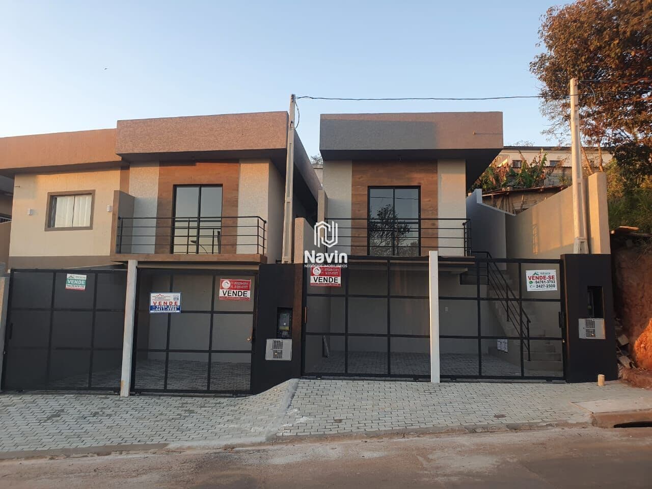 Casa com 2 dormitórios à venda, 69 m² no Jardim Santo Antônio - Atibaia/SP