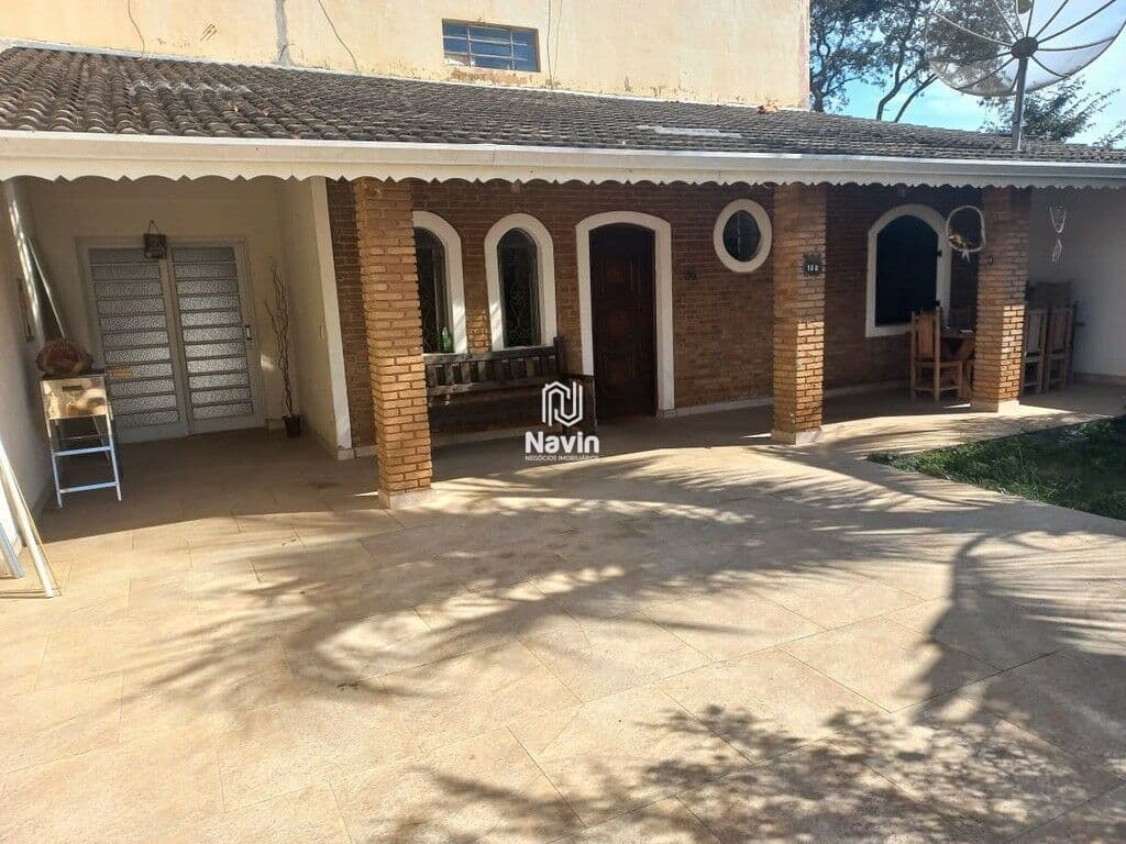 Casa à venda no Jardim Pinheiros em Atibaia SP