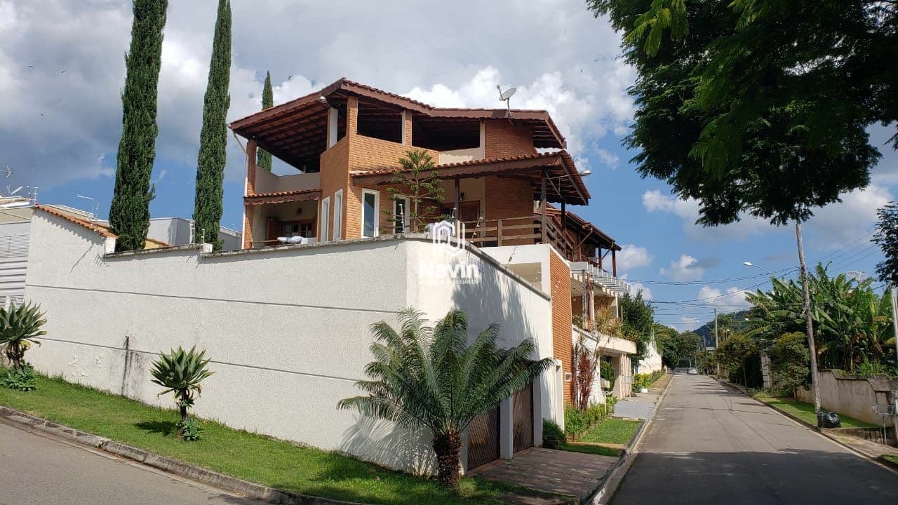 Casa com 3 dormitórios à venda, 377 m² - Jardim das Flores - Atibaia/SP