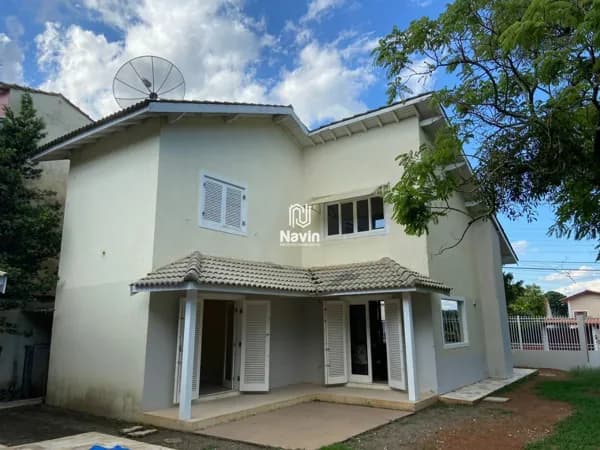 Casa a venda com 3 quartos no bairro Jardim Maristela em Atibaia SP