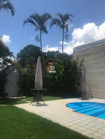 Casa a venda com 4 dormitorios e piscina na Vila Petrópolis em Atibaia SP