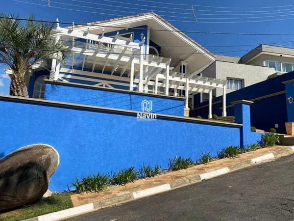 Casa à venda em condomínio Osato na Vila Santista em Atibaia SP
