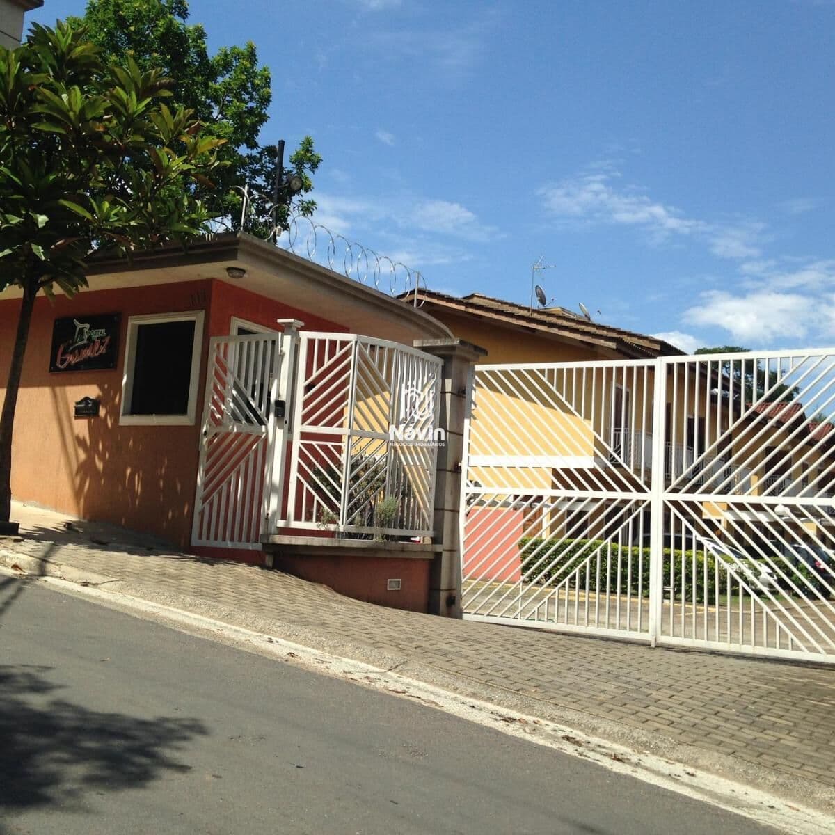 Casa à venda em condomínio em Atibaia/SP