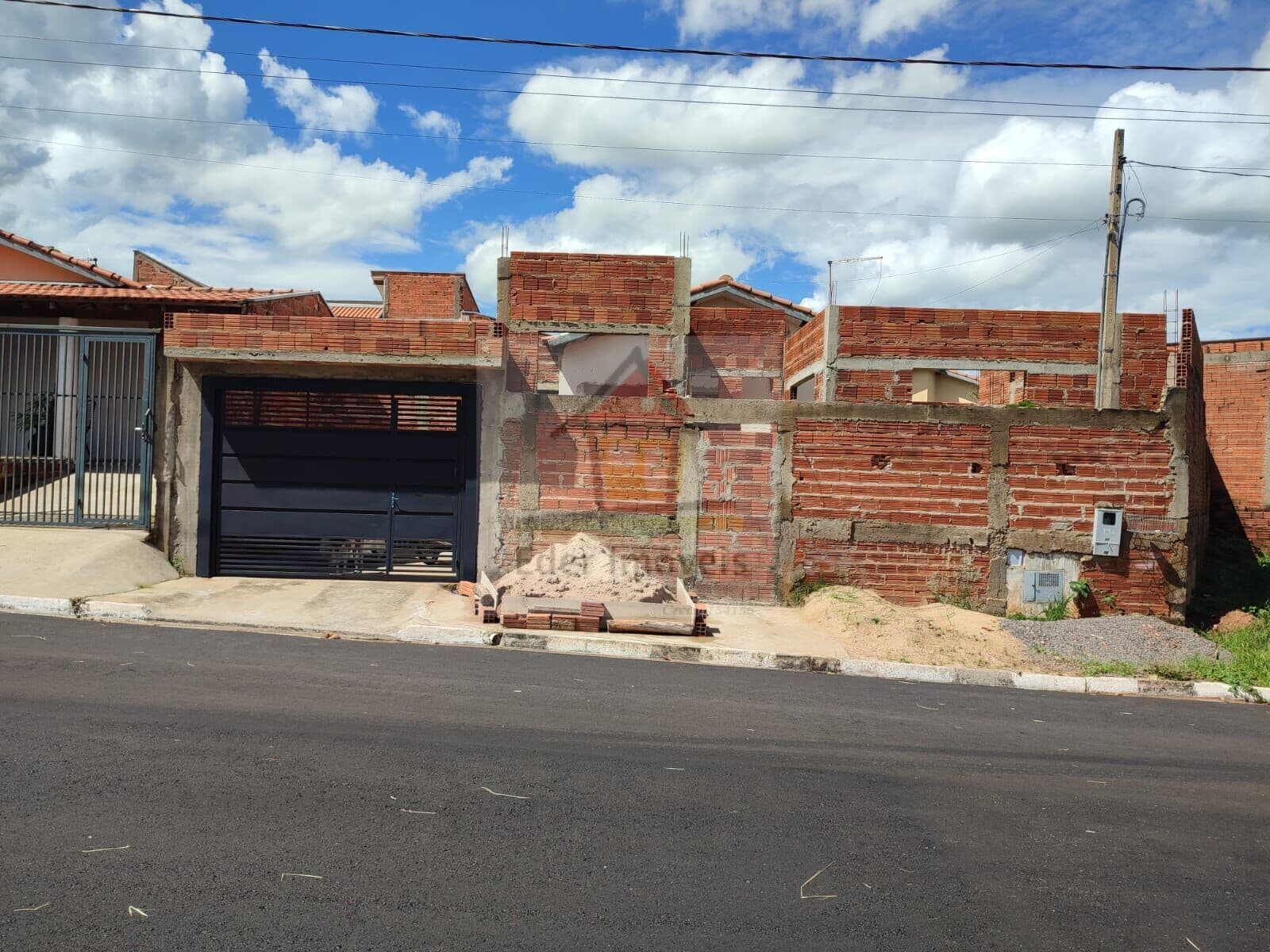 Casa em Alvares Machado SP