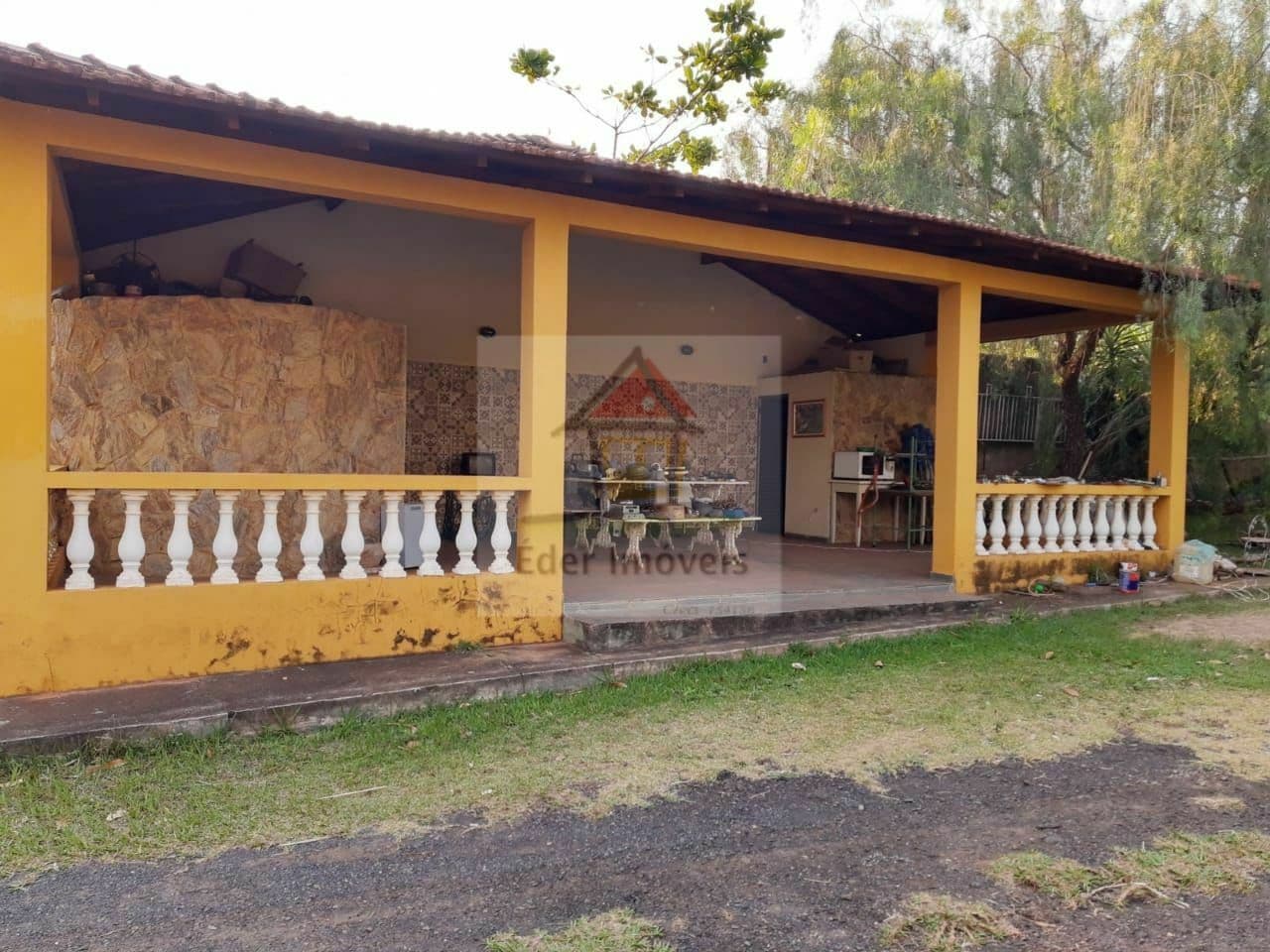Fazenda/Sítios/Chácaras em Presidente Bernardes - Centro