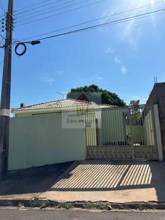 Casa em Alvares Machado
