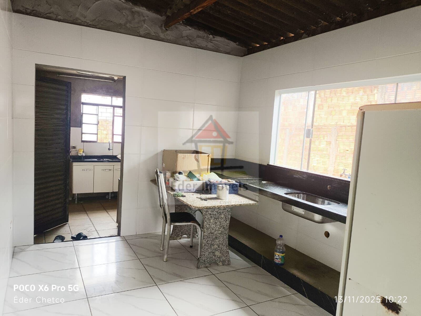 🏡 Casa com Terreno Inteiro à Venda – Ótima Localização!