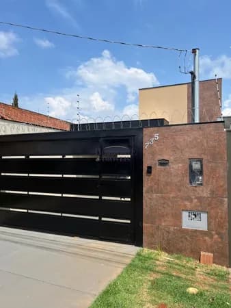 Casa nova com três quartos