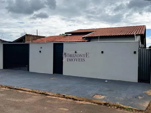 Casa térrea com quintal - 435m2 - Jardim Imá - Campo Grande/MS