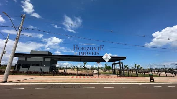 Terreno no Villaggio Santa Inês - Esquina - 454m2