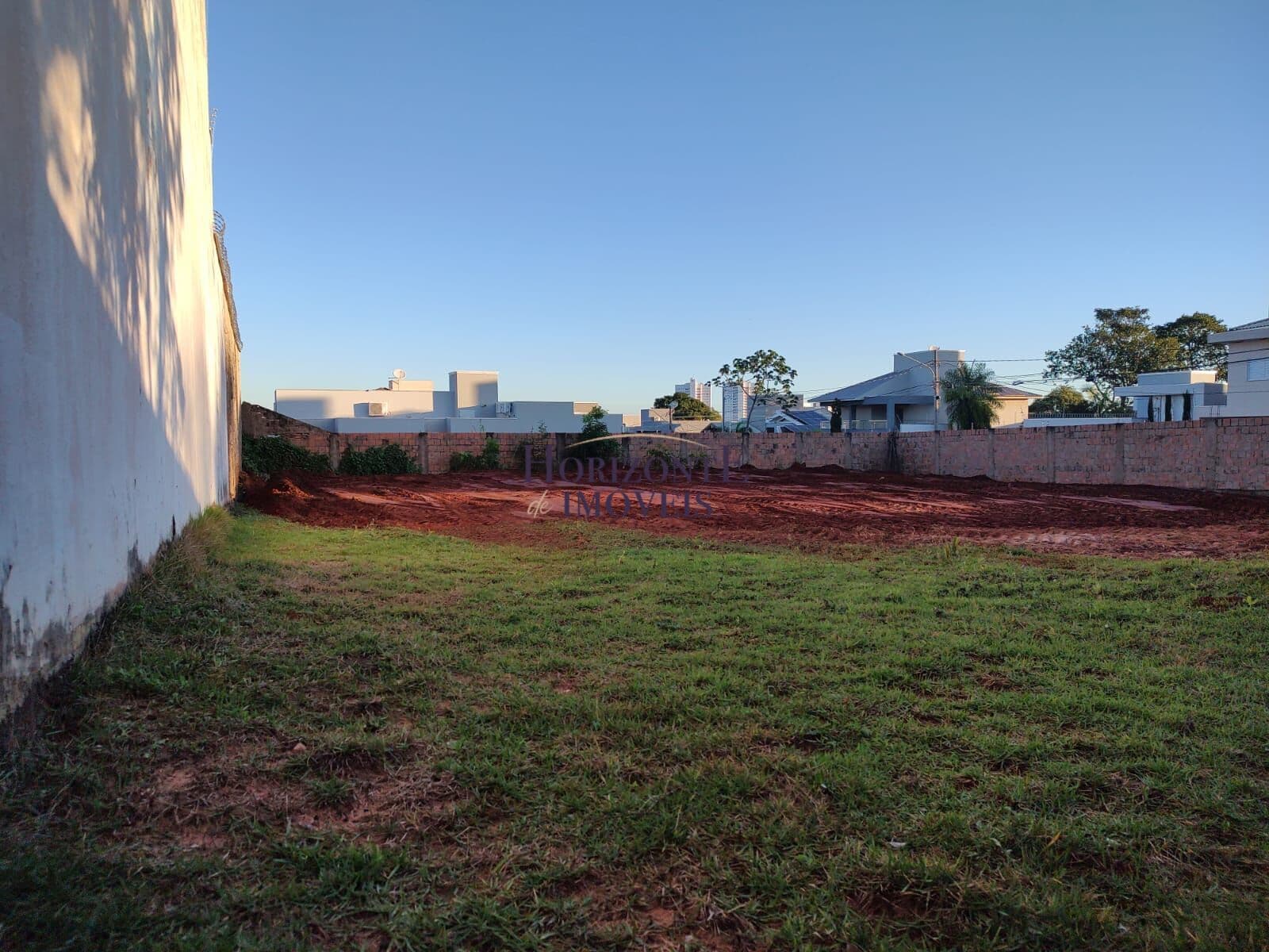 Terreno esquina com 720m2, na Vila Nascente, Campo Grande/MS