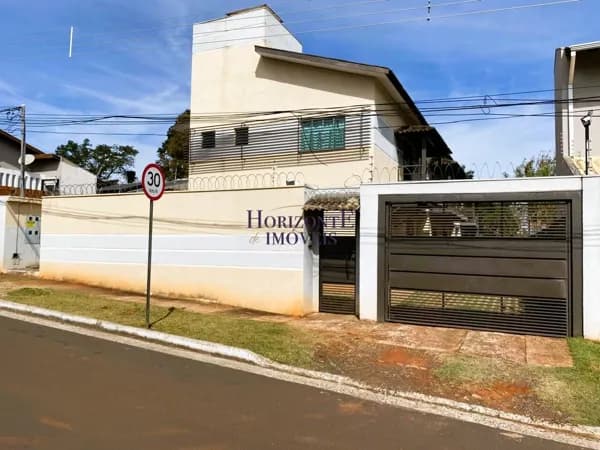 Sobrado em condomínio para locação