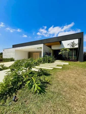 Casa de Condomínio em Araçoiaba da Serra - Centro