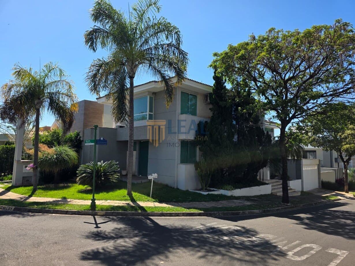 Sobrado em Sorocaba - Chácaras Reunidas São Jorge