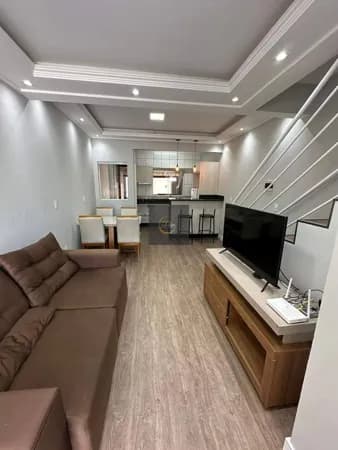 Sobrado Geminado no Comasa com 3 Quartos e 2 Vagas de Garagem Semi-mobiliado