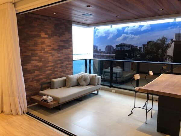 Apartamento Alto Padrão no Juvevê 3 Suítes, 2 vagas, Lavabo, piscina, salão de festas e playground- Curitiba/PR