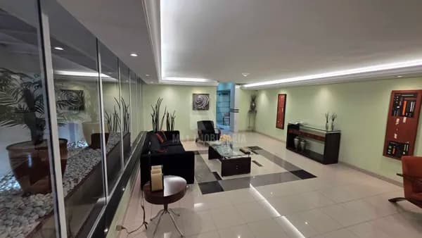 Apartamento Padrão no Centro de Curitiba, 3 quartos, 1 suíte, 1 vaga