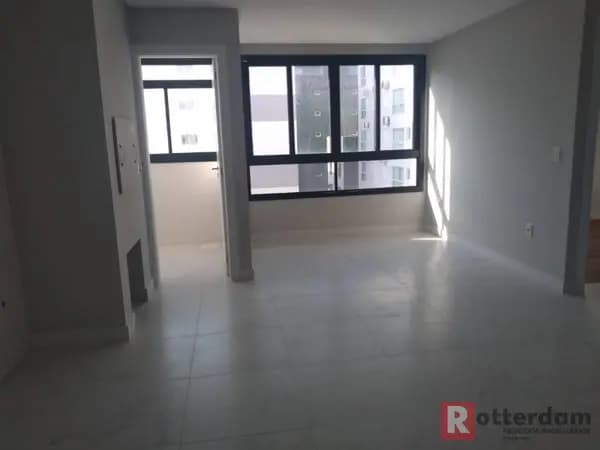 Apartamento à venda no bairro Centro em Capão da Canoa/RS