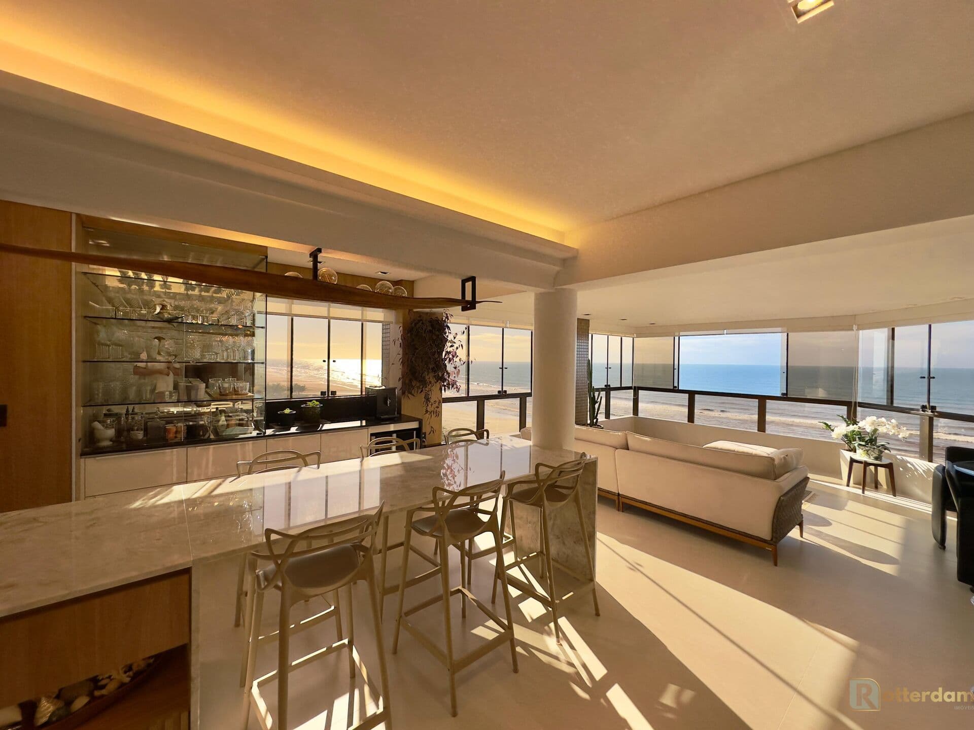 Apartamento Alto Padrão em Navegnates, Capão da Canoa/RS