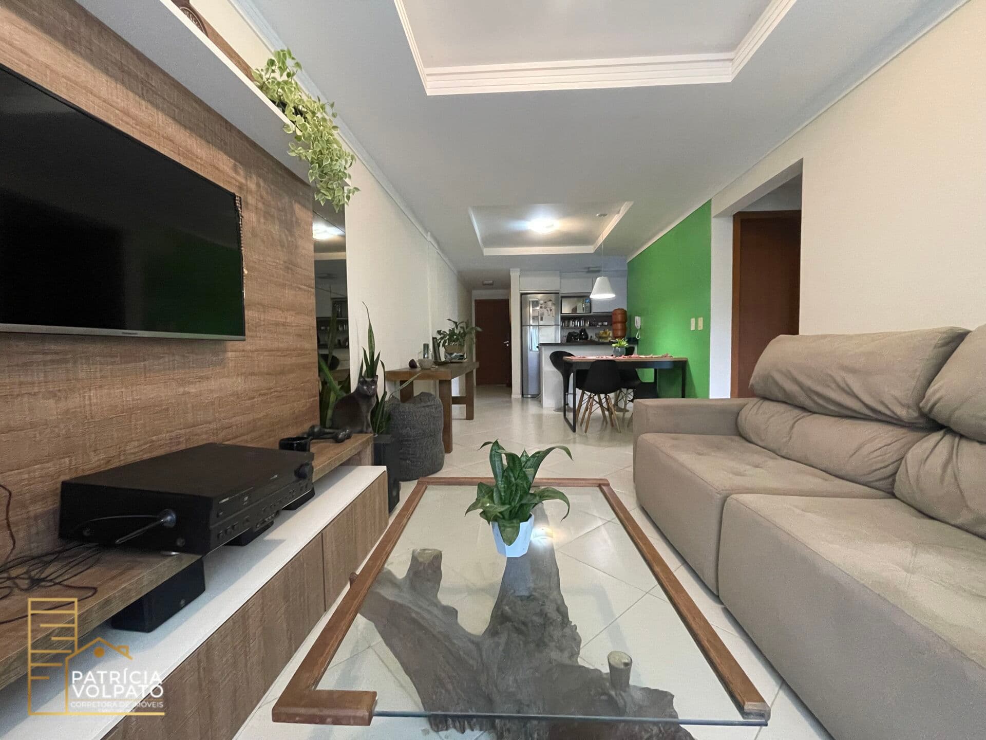 1suite + 1quarto e 1vaga