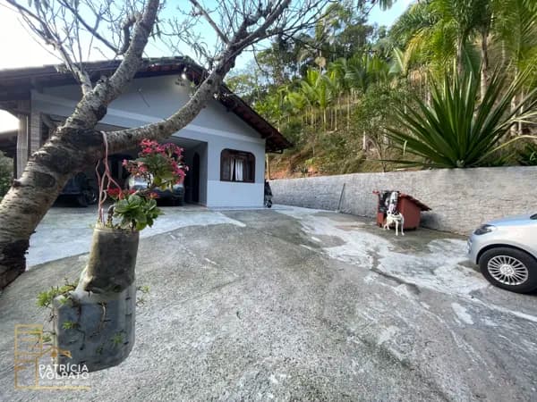 Casa Térrea em local tranquilo