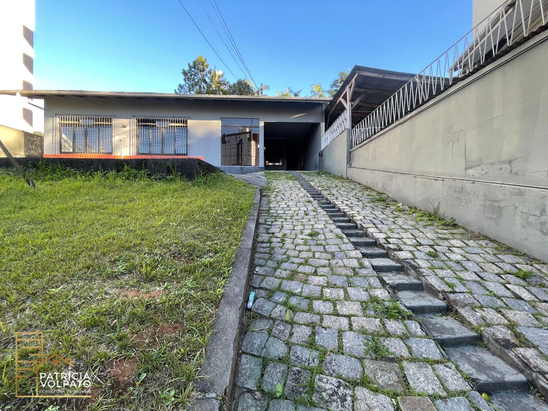 Casa Térrea Residencial/Comercial