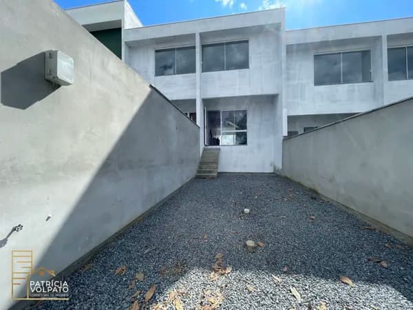 Sobrado 2 suites Geminado