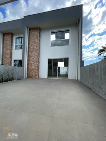 Amplo Sobrado Geminado