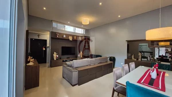 Casa em Condomínio em Itapeva, Votorantim/SP