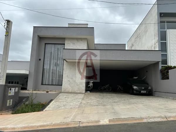 Casa térrea no Condomínio Villagio Milano