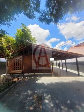 Casa Comercial no Campolim