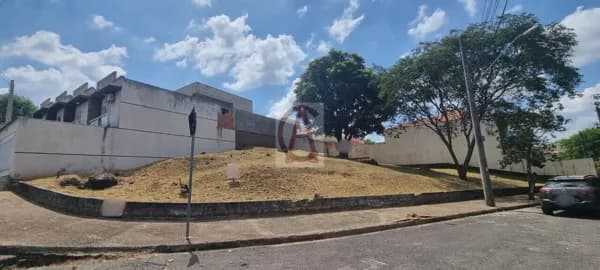 Terreno no bairro Jd. Pagliato