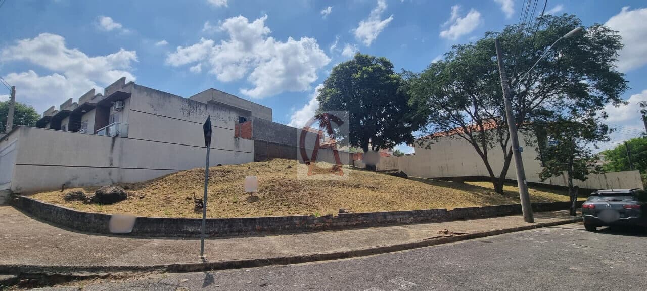 Terreno no bairro Jd. Pagliato