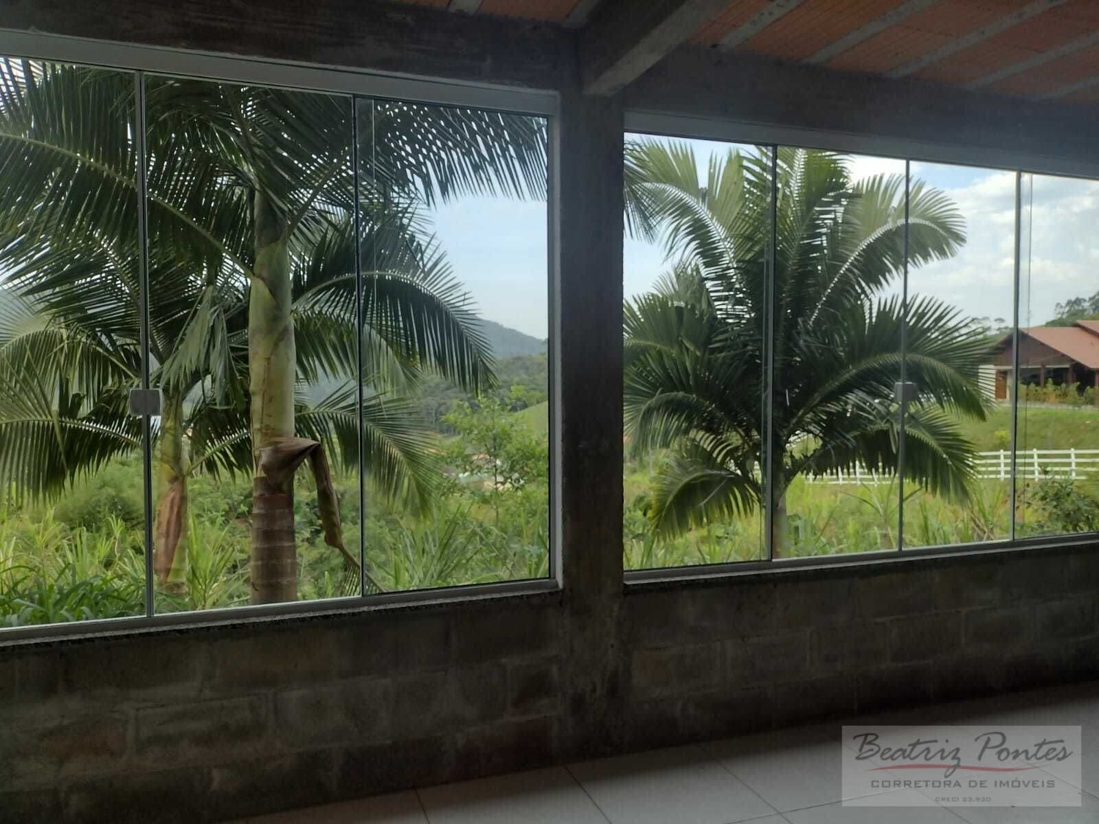 Casa em Águas Mornas - Águas Mornas