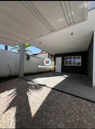 Casa em Uberlândia - Cidade Jardim