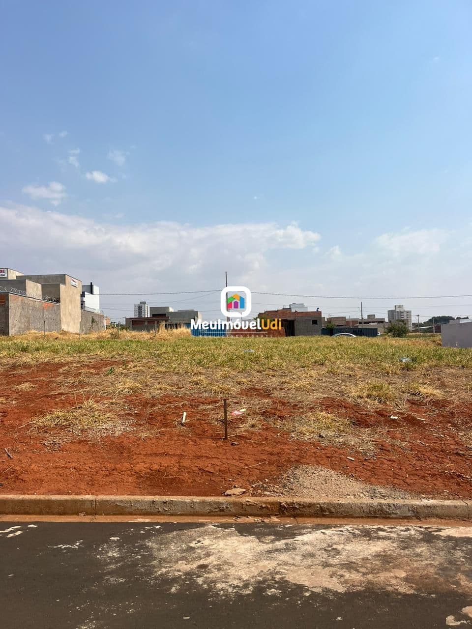 Lote/Terreno em Uberlândia - Loteamento Portal do Vale II