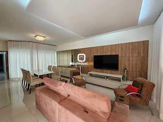 Casa em Uberlândia - Alto Umuarama