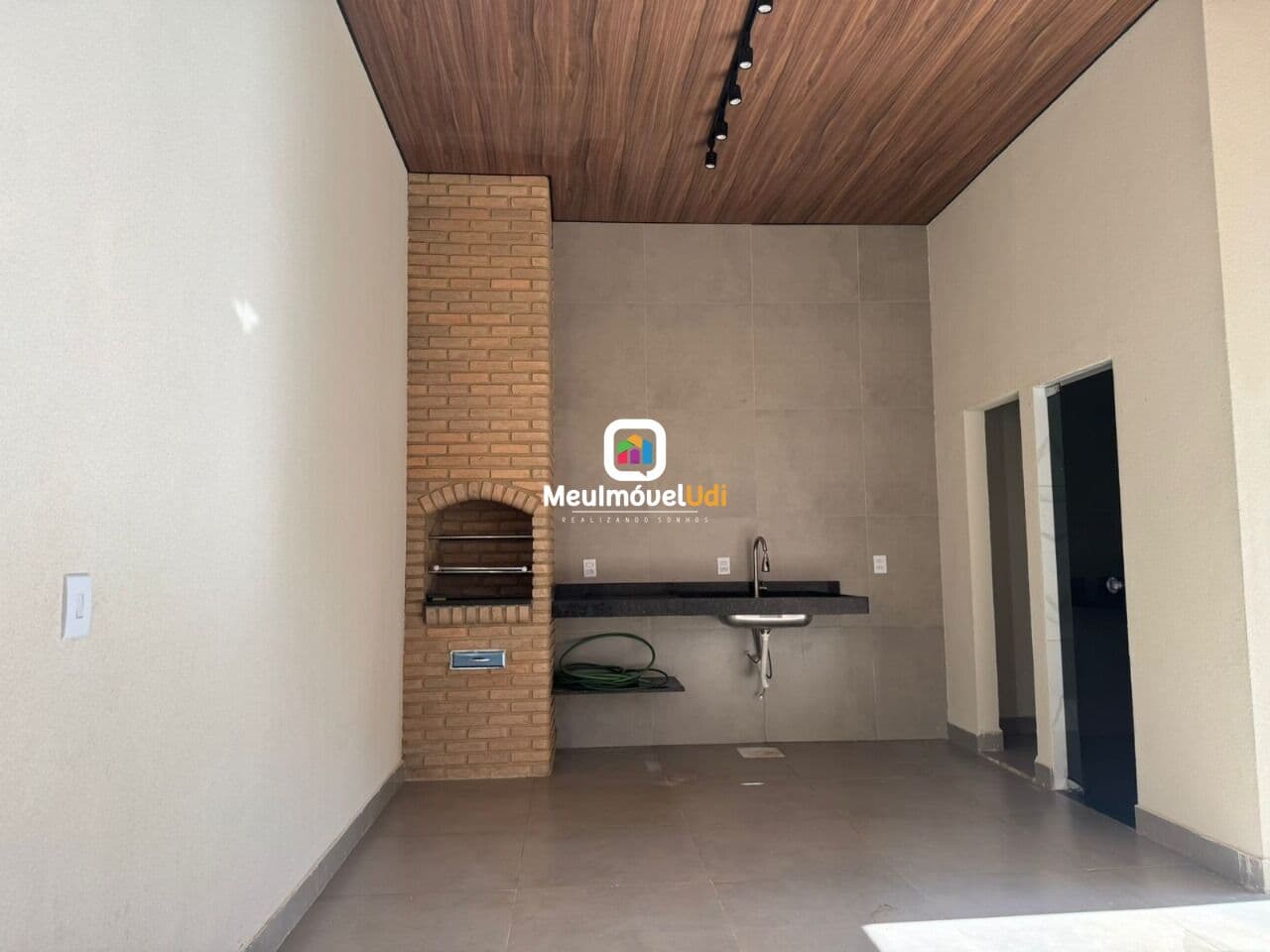 Casa em Uberlândia - Jardim Europa