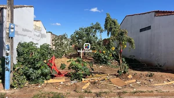 Lote/Terreno em Uberlândia - Jardim Canaã
