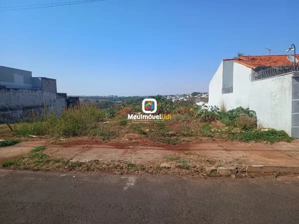 Lote/Terreno em Uberlândia - Cidade Jardim