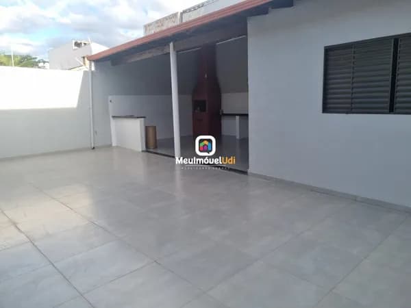Casa em Uberlândia - Alto Umuarama