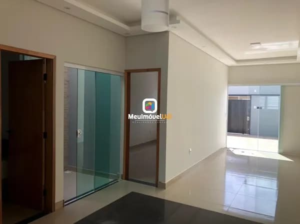 Casa em Uberlândia - Jardim Holanda
